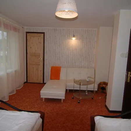 Daissy Puhkekula Mändjala